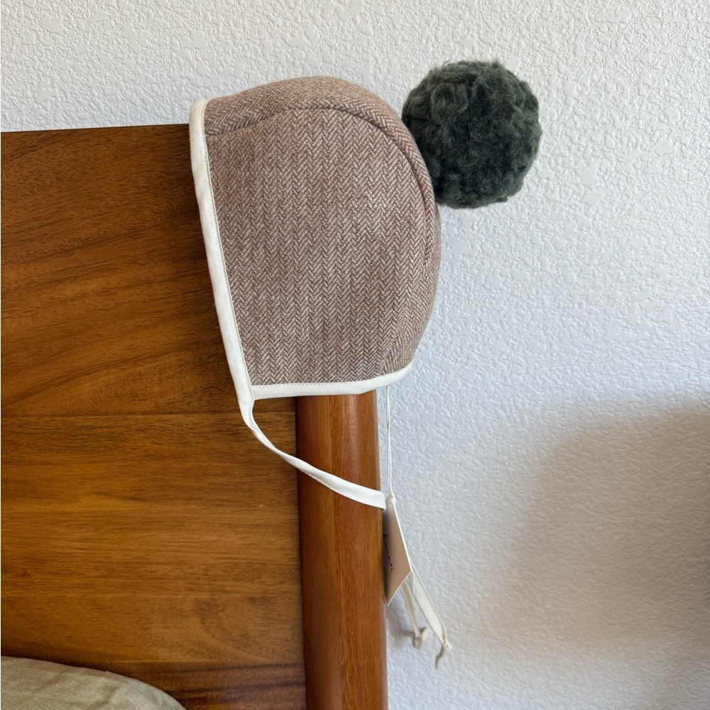Houndstooth and Sage Pom Bonnet